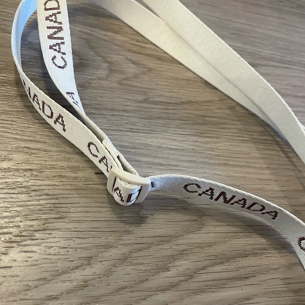 LULULEMON Cream Off-White Team Canada Future Legacy Crossbody Bag w/ maple leaf. - Picture 9 of 10